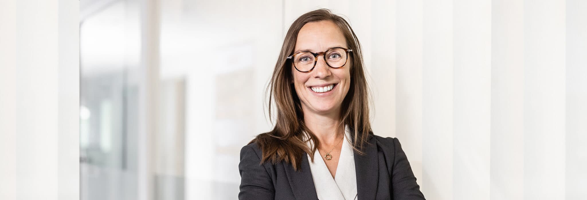 web-news-malin-wadsby-cfo-cibes-lift-group-2350×800-1-2048×697