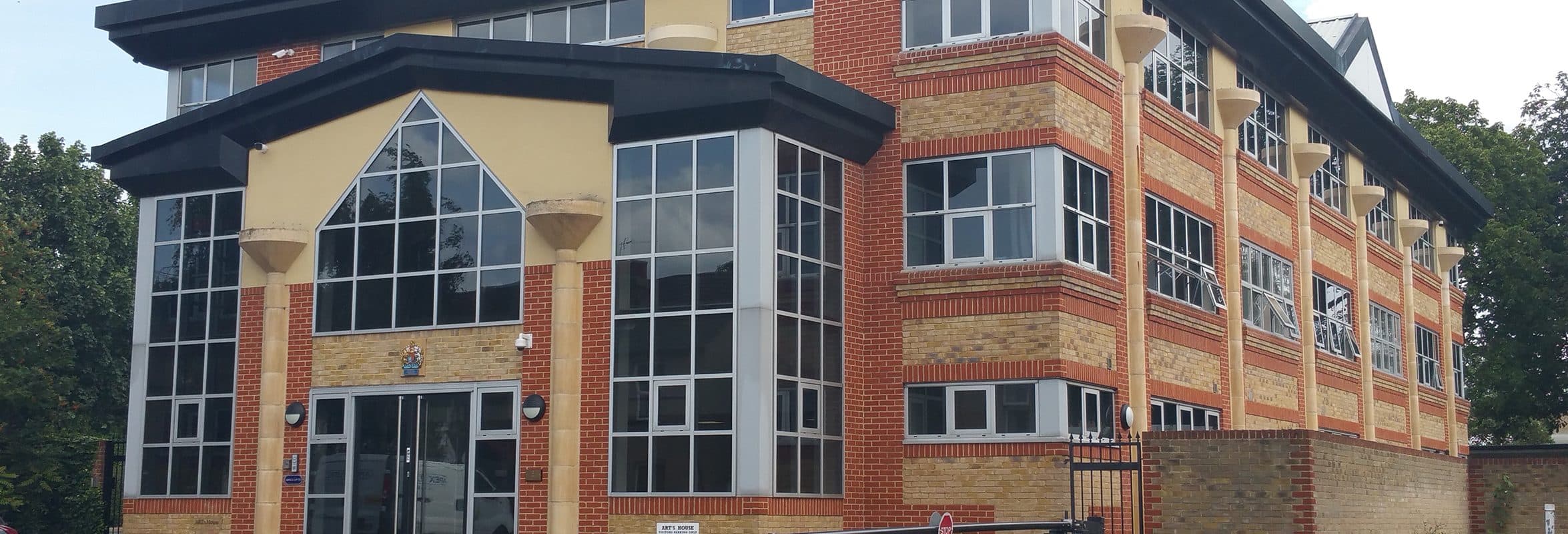 apex-lifts-becomes-part-of-cibes-lift-group-2350×800-1