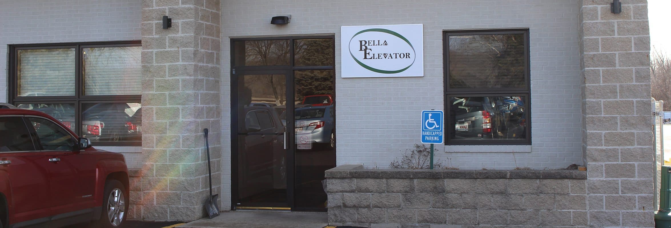 bella-elevator-symmetry-elevator-solutions-2350×800-1