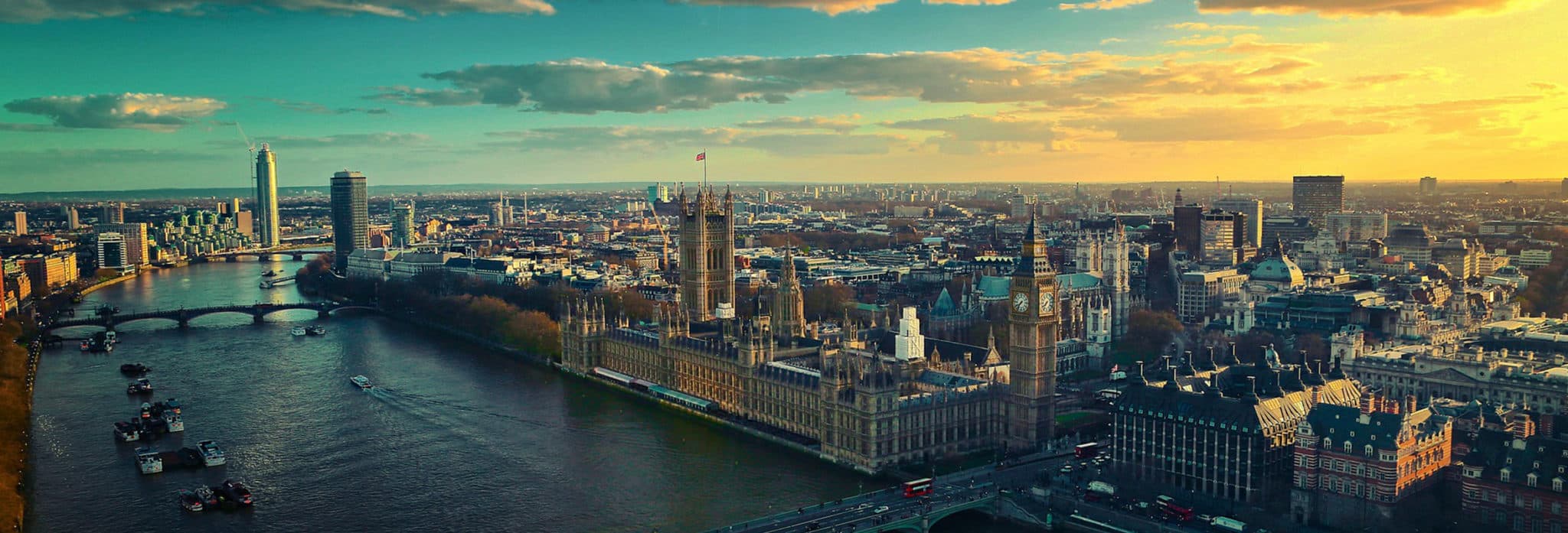london-view-titan-lifts-2350×800-1-2048×697-1